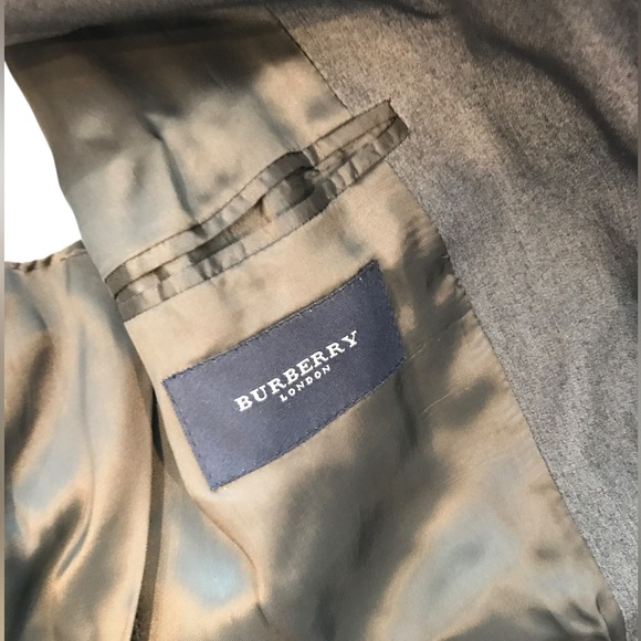 BURBERRY***Men’s Grey Long Jacket Blazer US 40***EUC $2850 - Picture 5 of 11